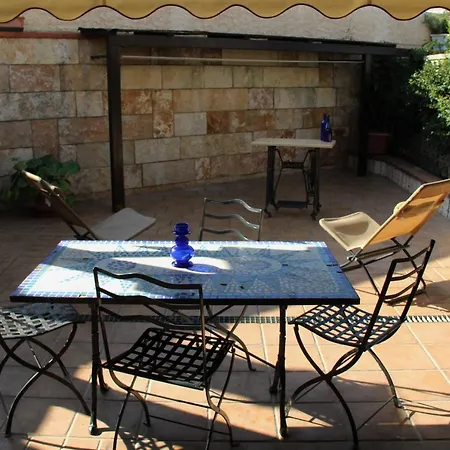Mediterraneo Bed & Breakfast *